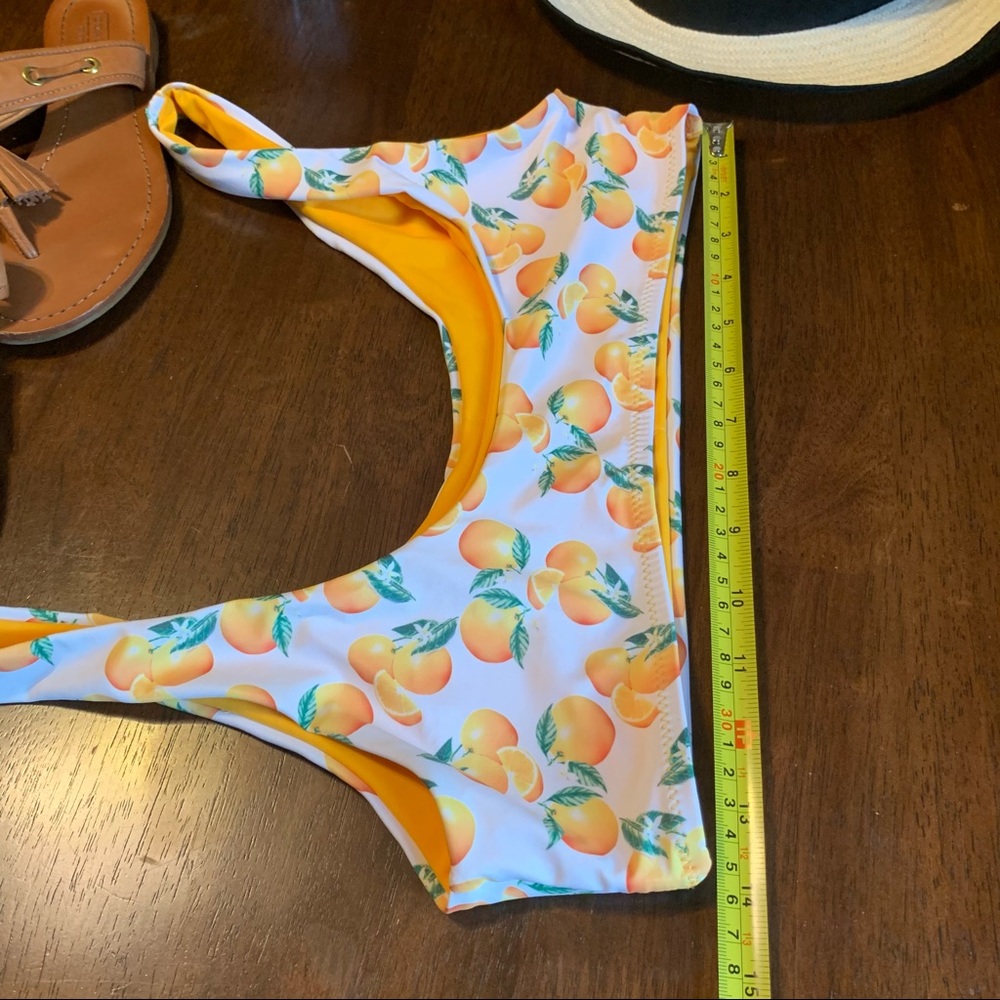 Orange Print Bikini Top Size Large - Picture 3 of 6
